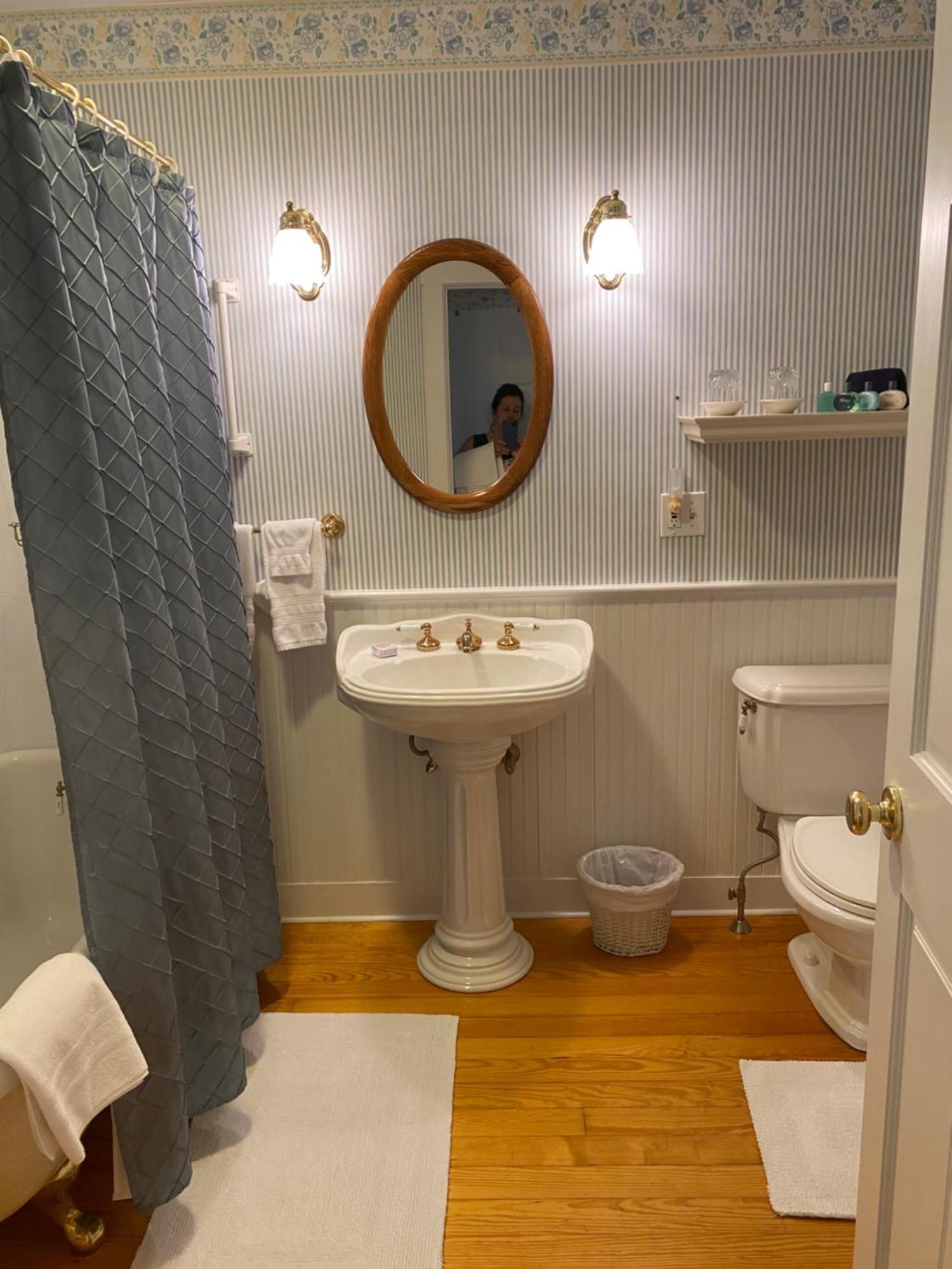 Bed and Breakfast Victorian By The Sea Lincolnville Exterior foto