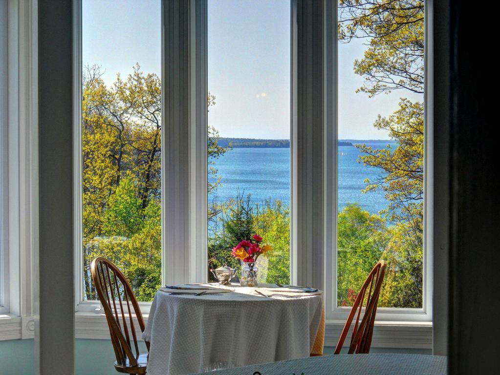 Bed and Breakfast Victorian By The Sea Lincolnville Exterior foto