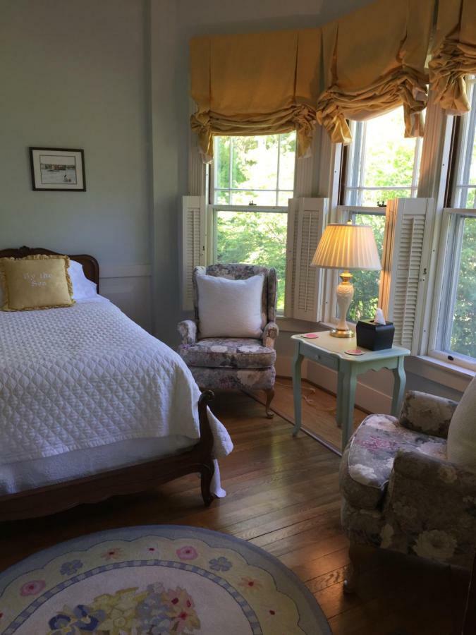 Bed and Breakfast Victorian By The Sea Lincolnville Exterior foto