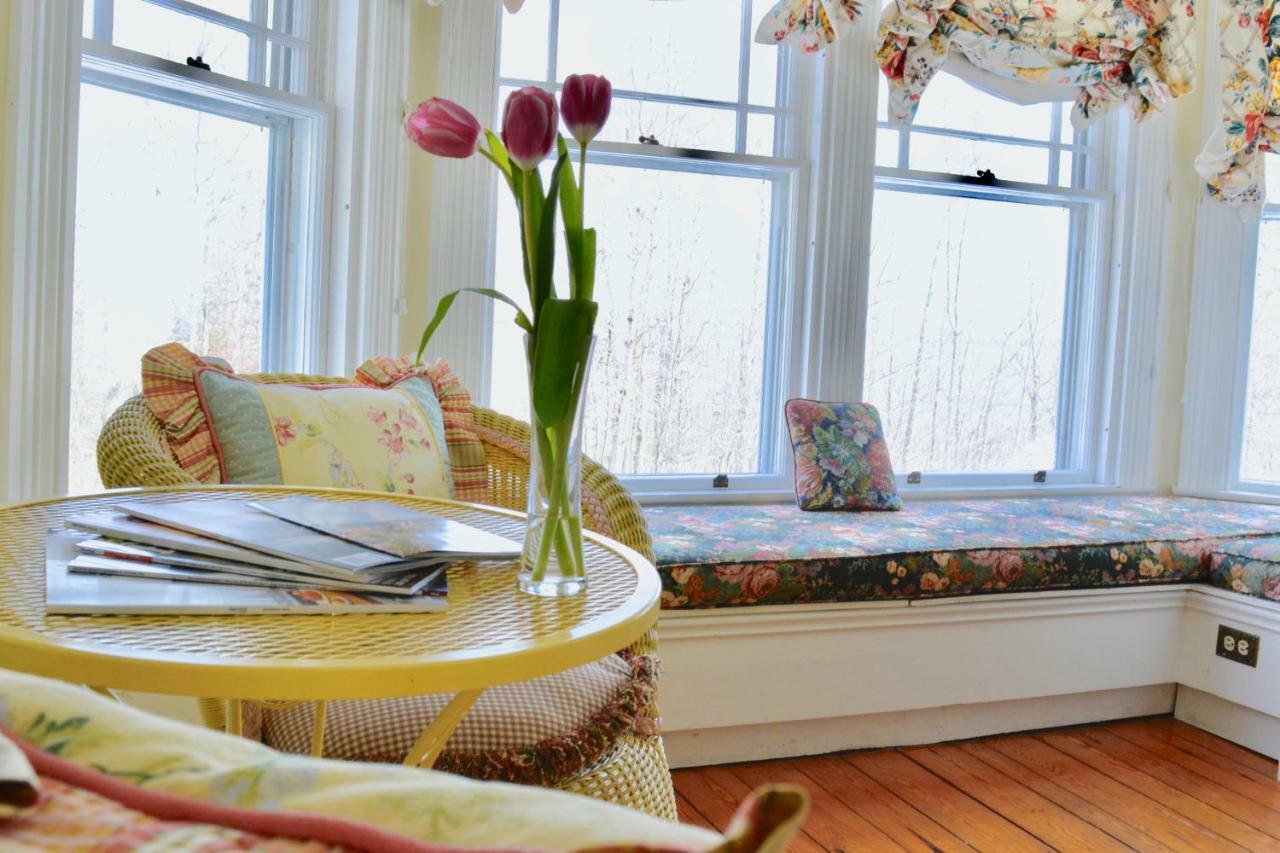 Bed and Breakfast Victorian By The Sea Lincolnville Exterior foto