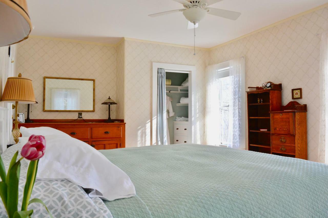 Bed and Breakfast Victorian By The Sea Lincolnville Exterior foto